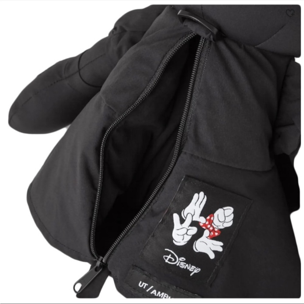 DISNEY x AMBUSH x UNIQLO MINNIE MOUSE 3D SILHOUETTE BACKPACK - Picture 5 of 5